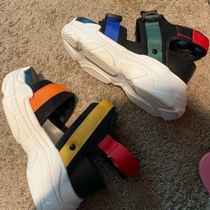Chunky multicolor sandals